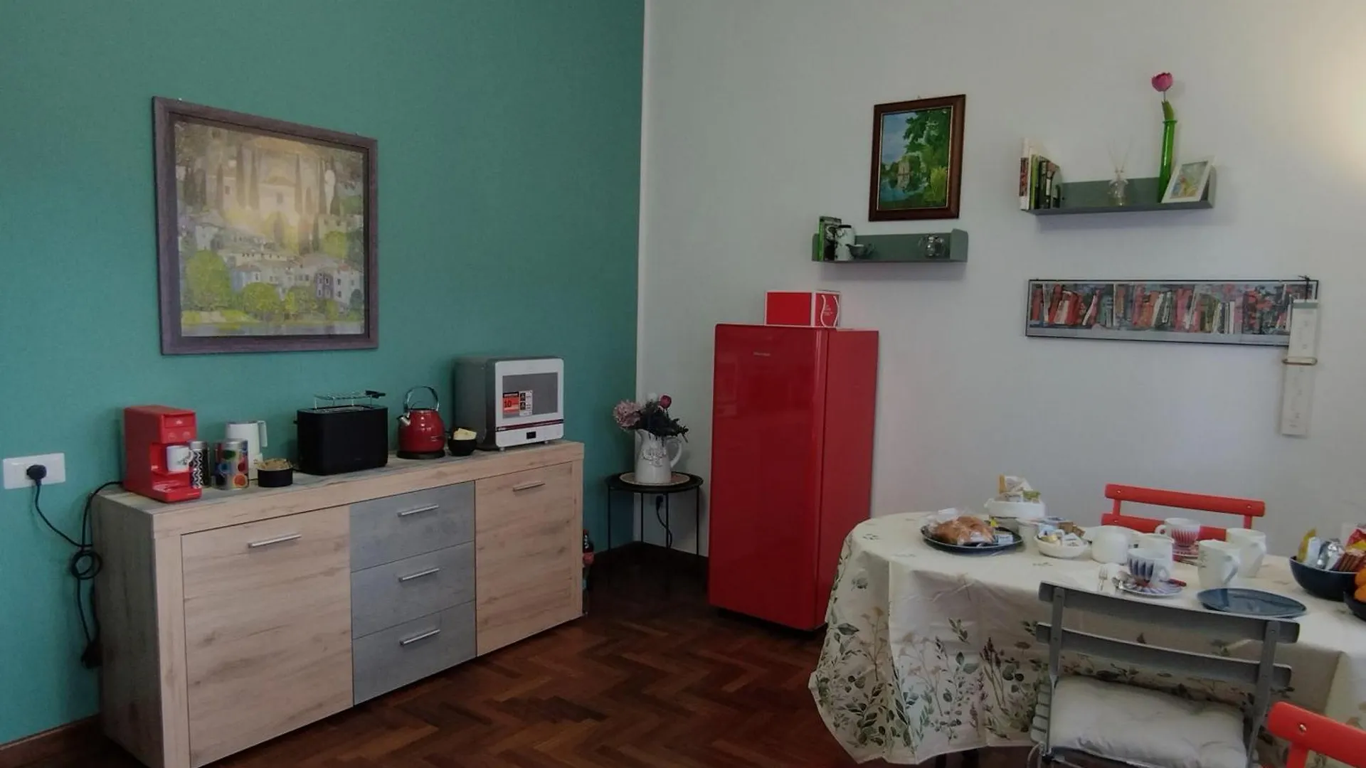 Vivas Rubra B&B Rome Italy