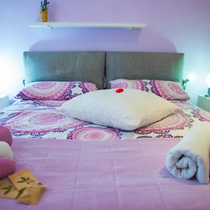 Line Bed & Breakfast